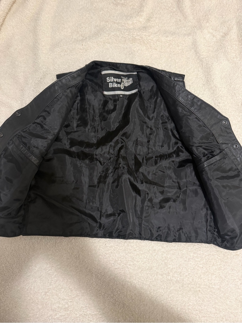 Silver Jeans Black Lined Motorcycle Jacket size medium - Picture 3 of 4
